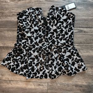Black/White Leopard Plunge Neck Top